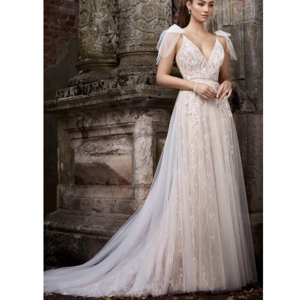 Martin Thornburg | Moira Wedding Gown